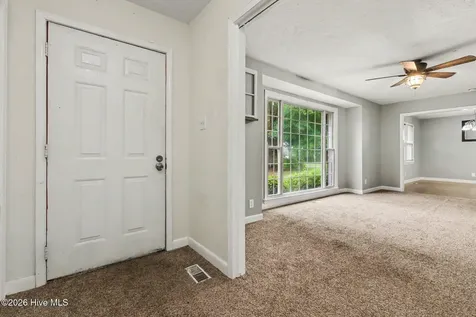 875 Wynn Road Clinton NC 28328