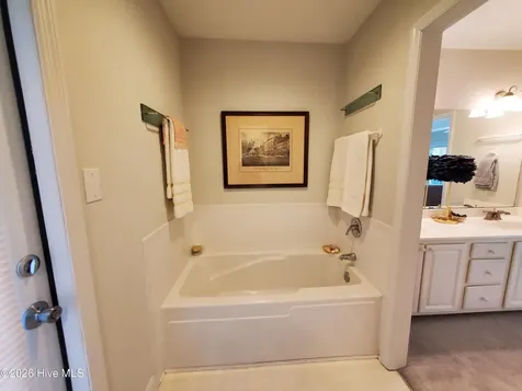 403 Emerald Landing Drive Emerald Isle NC 28594