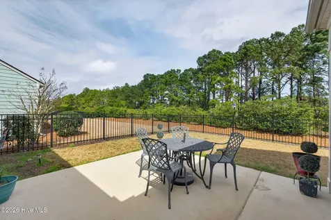 631 Lyrebird Avenue Wilmington NC 28412