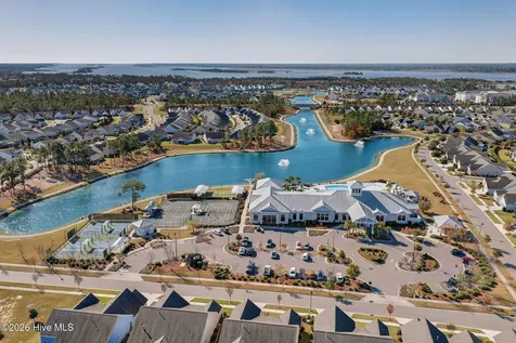 631 Lyrebird Avenue Wilmington NC 28412
