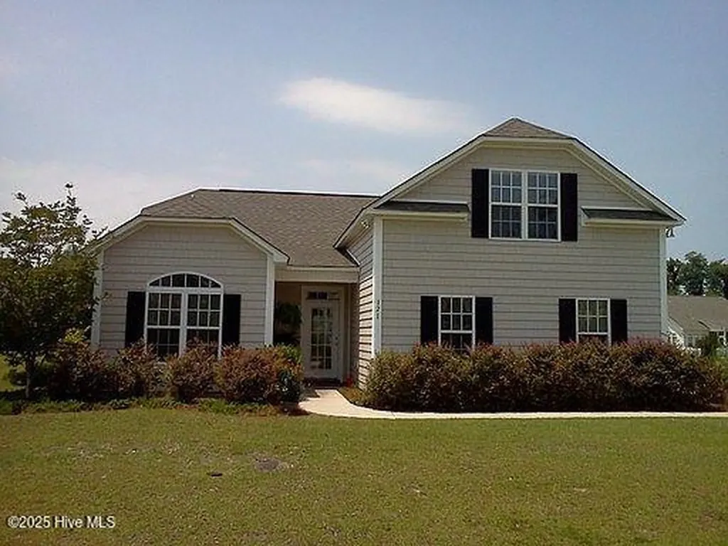 121 Mulberry Circle Hampstead NC 28443