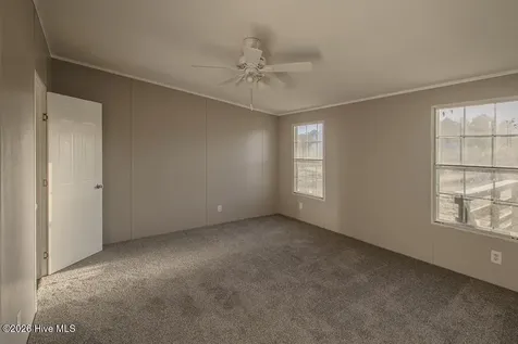 181 Aberdeen Lane Jacksonville NC 28540