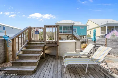 1612 Searay Lane Carolina Beach NC 28428