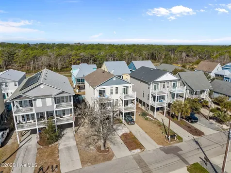 1612 Searay Lane Carolina Beach NC 28428