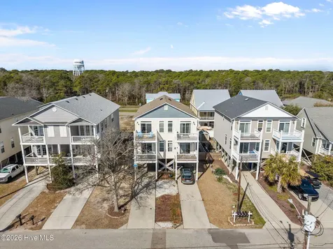 1612 Searay Lane Carolina Beach NC 28428