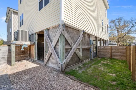 1612 Searay Lane Carolina Beach NC 28428