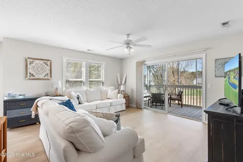 3350 Club Villas Drive Southport NC 28461