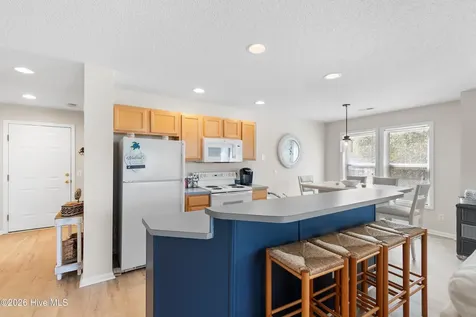 3350 Club Villas Drive Southport NC 28461