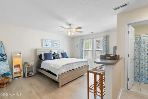 3350 Club Villas Drive Southport NC 28461