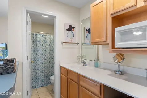 3350 Club Villas Drive Southport NC 28461