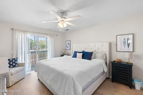 3350 Club Villas Drive Southport NC 28461