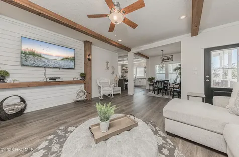 125 Lejeune Road Cape Carteret NC 28584