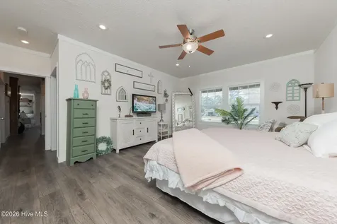 125 Lejeune Road Cape Carteret NC 28584