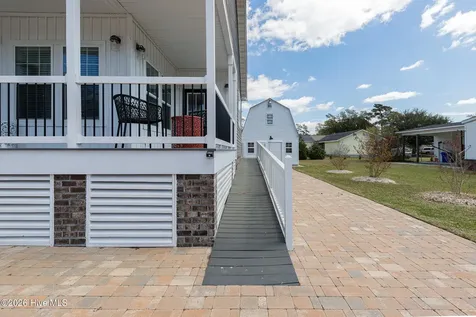 125 Lejeune Road Cape Carteret NC 28584