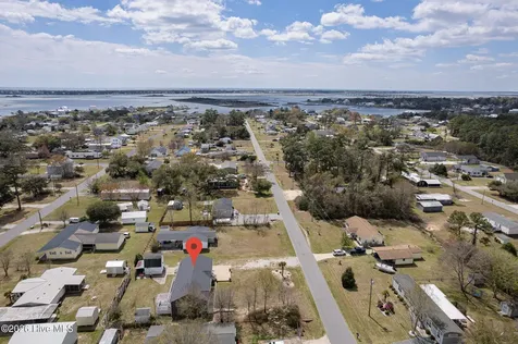 125 Lejeune Road Cape Carteret NC 28584