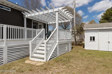 125 Lejeune Road Cape Carteret NC 28584