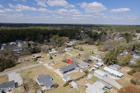 125 Lejeune Road Cape Carteret NC 28584