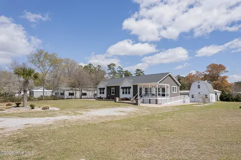 125 Lejeune Road Cape Carteret NC 28584