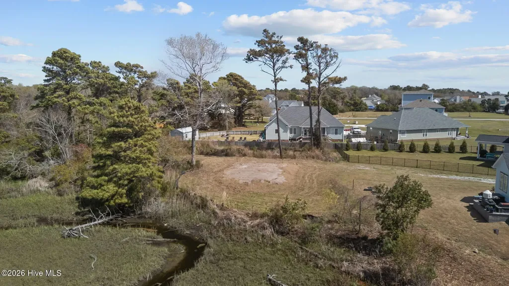 662 Fishermans Point Newport NC 28570