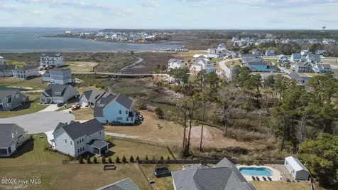 662 Fishermans Point Newport NC 28570