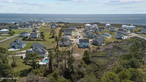 662 Fishermans Point Newport NC 28570