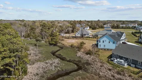 662 Fishermans Point Newport NC 28570