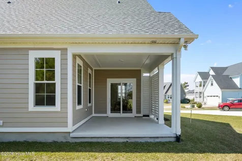658 Fishermans Point Newport NC 28570