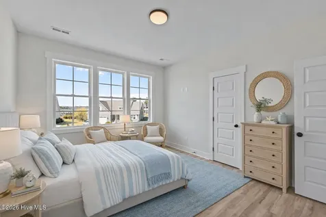 658 Fishermans Point Newport NC 28570