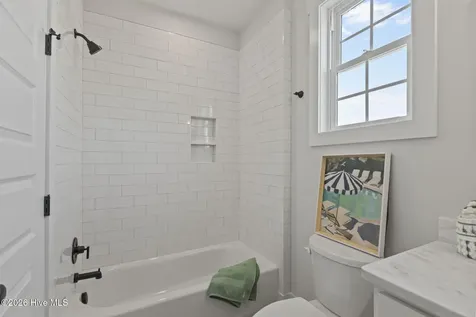 658 Fishermans Point Newport NC 28570