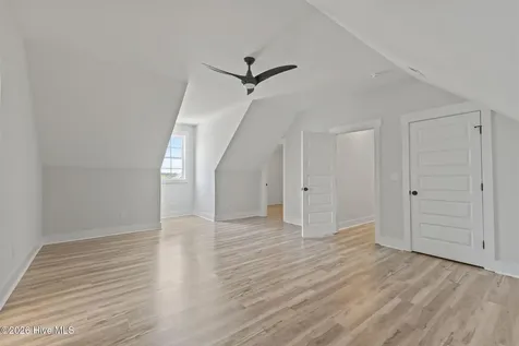 658 Fishermans Point Newport NC 28570