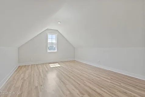 658 Fishermans Point Newport NC 28570
