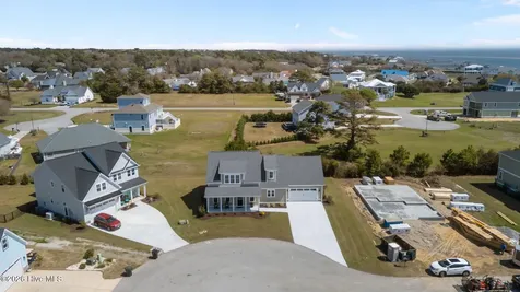 658 Fishermans Point Newport NC 28570