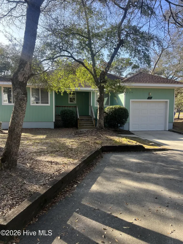 44 Pinehurst Drive Oak Island NC 28465