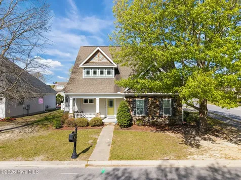 2400 Bray Court Winterville NC 28590