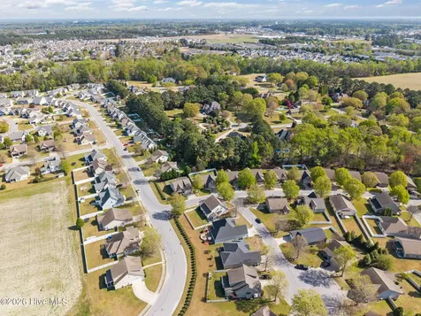 2400 Bray Court Winterville NC 28590