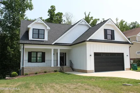 882 Live Oak Lane Nashville NC 27856