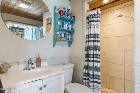 198 Jefferson Road Lake Waccamaw NC 28450