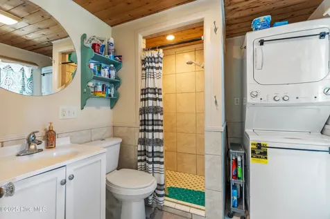 198 Jefferson Road Lake Waccamaw NC 28450