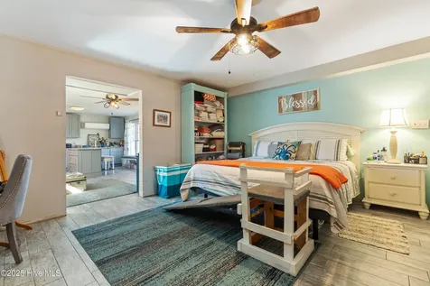 198 Jefferson Road Lake Waccamaw NC 28450