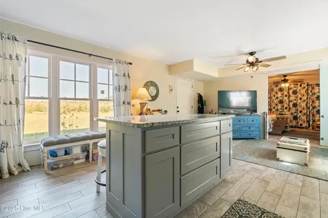 198 Jefferson Road Lake Waccamaw NC 28450