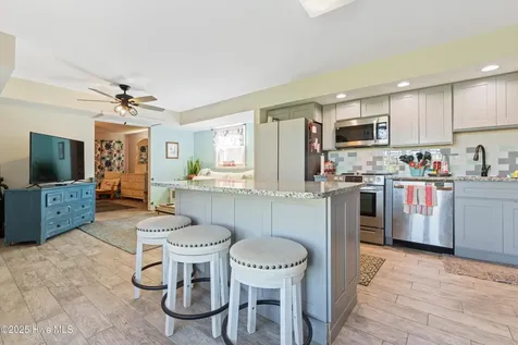 198 Jefferson Road Lake Waccamaw NC 28450