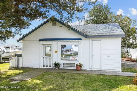 319 Old Causeway Road Atlantic Beach NC 28512