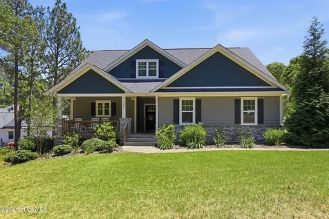 121 Longleaf Drive West End NC 27376