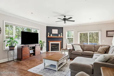 121 Longleaf Drive West End NC 27376