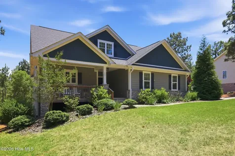 121 Longleaf Drive West End NC 27376