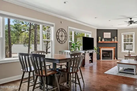 121 Longleaf Drive West End NC 27376