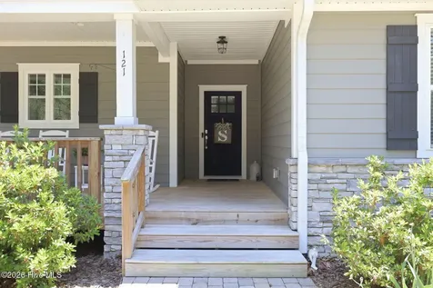 121 Longleaf Drive West End NC 27376