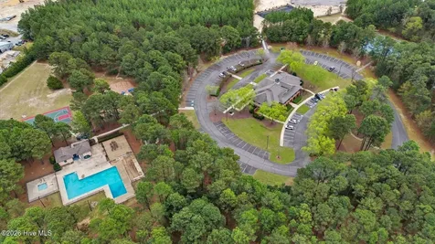 121 Longleaf Drive West End NC 27376
