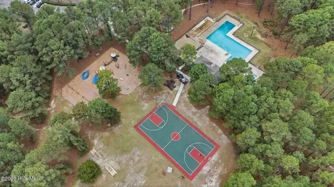 121 Longleaf Drive West End NC 27376