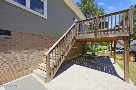121 Longleaf Drive West End NC 27376